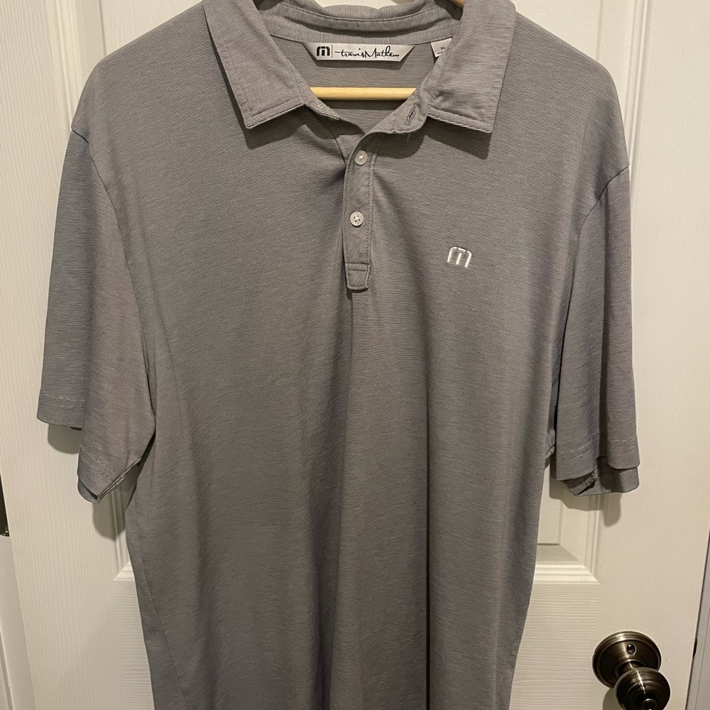 Mens XL Travis Mathew polo